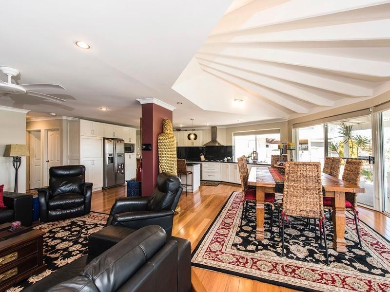 40 Kiap Road, South Yunderup WA 6208