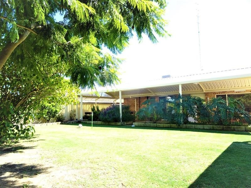 27 Hair Street, Waroona WA 6215