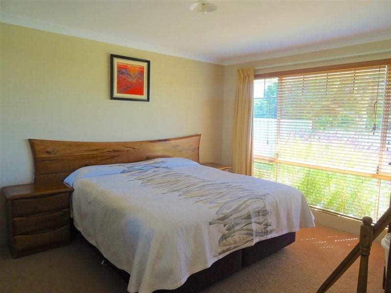 27 Hair Street, Waroona WA 6215