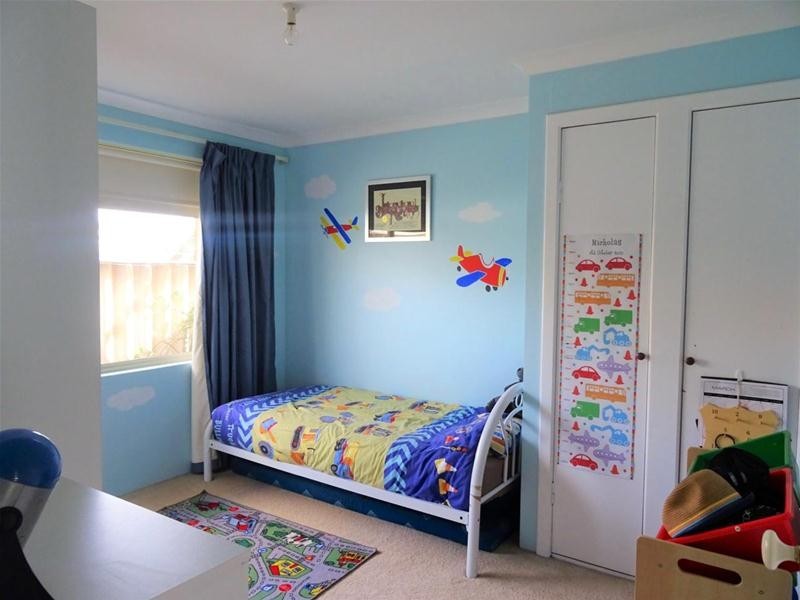 27 Hair Street, Waroona WA 6215