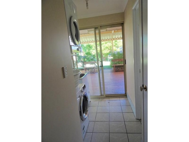 27 Hair Street, Waroona WA 6215