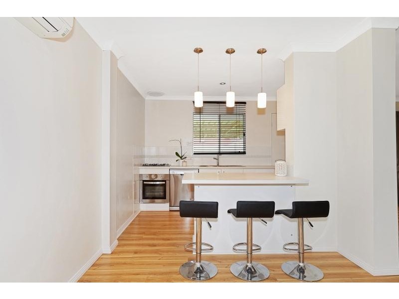 4 Darwinia Place, Pinjarra WA 6208