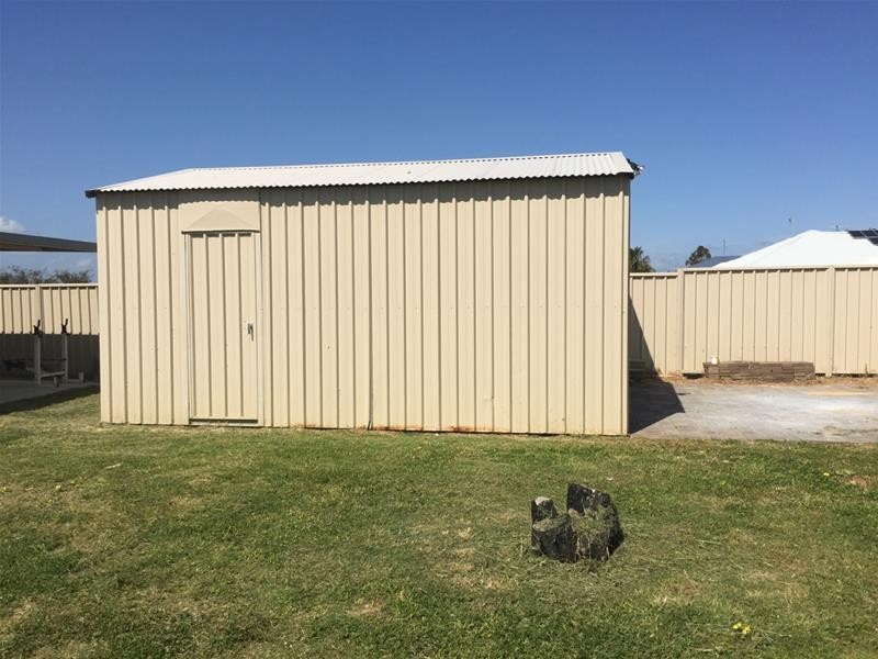 35 Murray Waters Boulevard, South Yunderup WA 6208