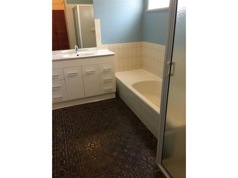 34 Murray Street, Pinjarra WA 6208