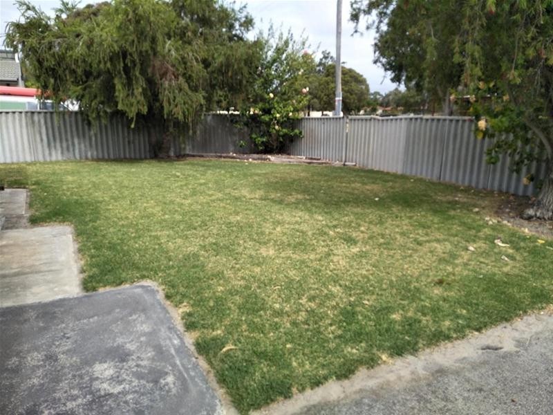 13 Humphrey Street, Pinjarra WA 6208