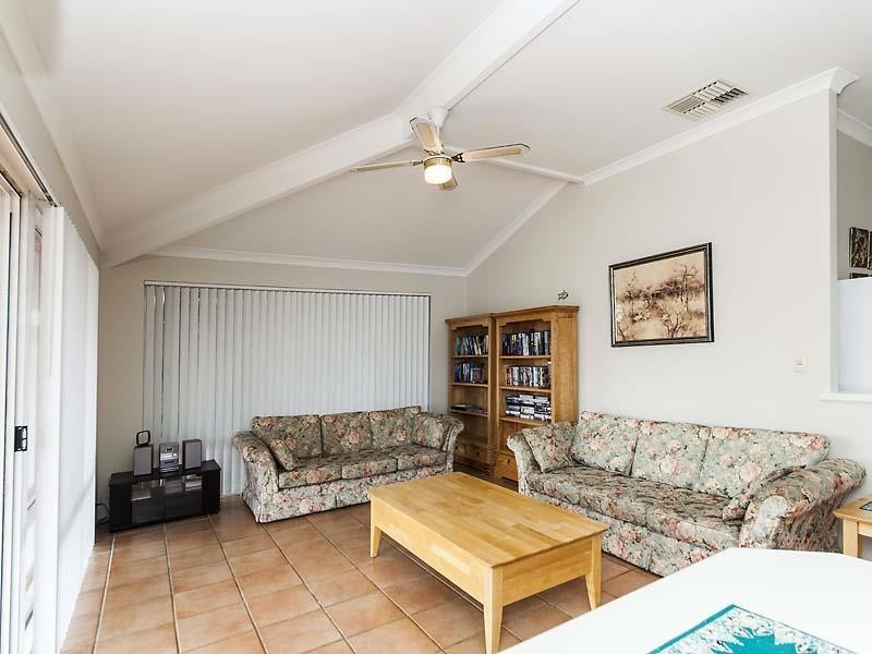 7 Heron Place, South Yunderup WA 6208