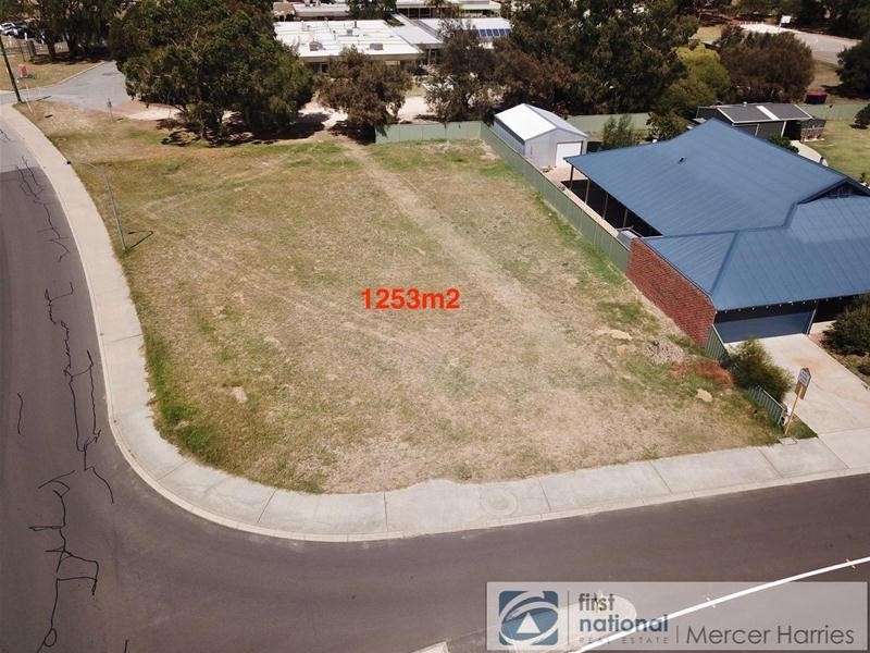 1 Redgum Road, Pinjarra WA 6208