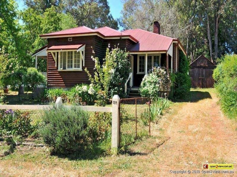 28 Wallace Road, Dwellingup WA 6213