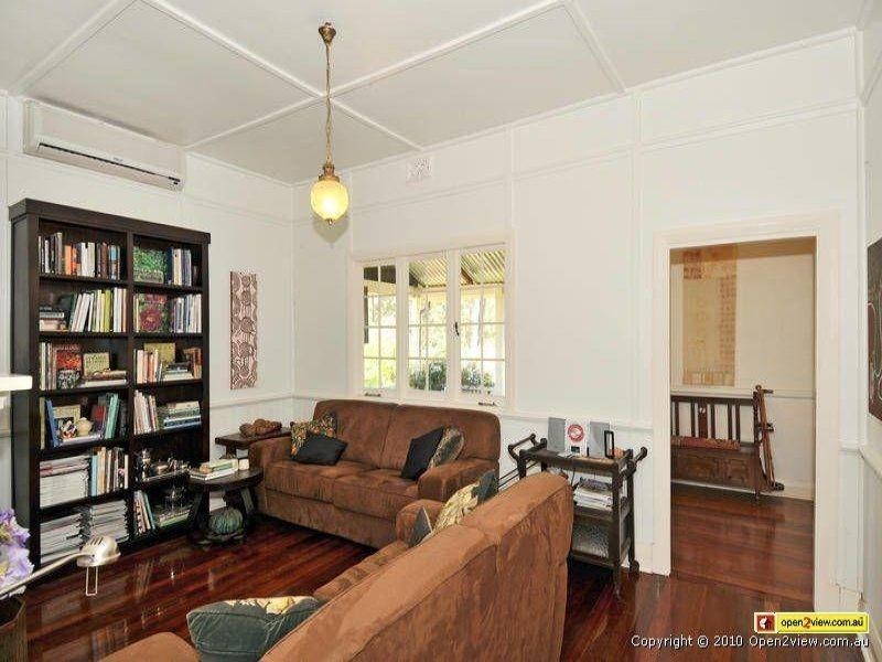 28 Wallace Road, Dwellingup WA 6213