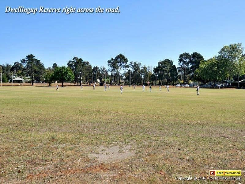 28 Wallace Road, Dwellingup WA 6213