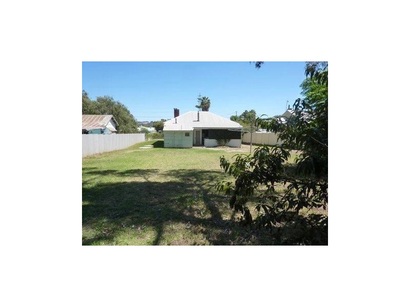 39 Hotham Avenue, Boddington WA 6390