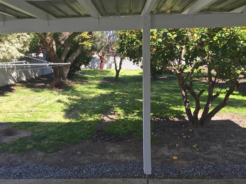 1 Fitzpatrick Place, Waroona WA 6215