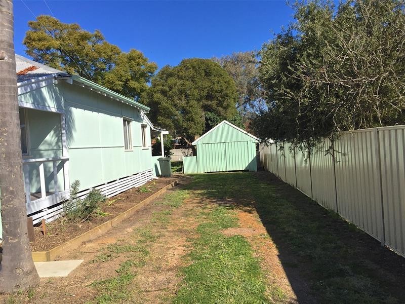 1 Fitzpatrick Place, Waroona WA 6215