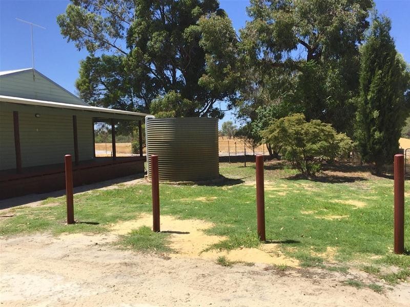 27 Fishermans Road, West Coolup WA 6214