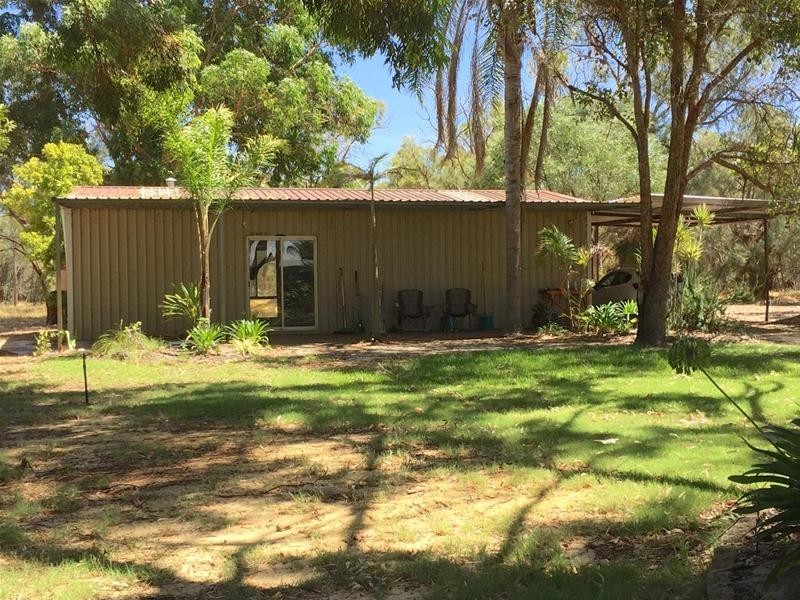 27 Fishermans Road, West Coolup WA 6214