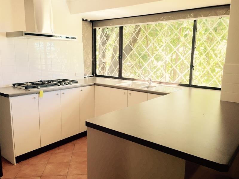 63 Bradford Street, Waroona WA 6215