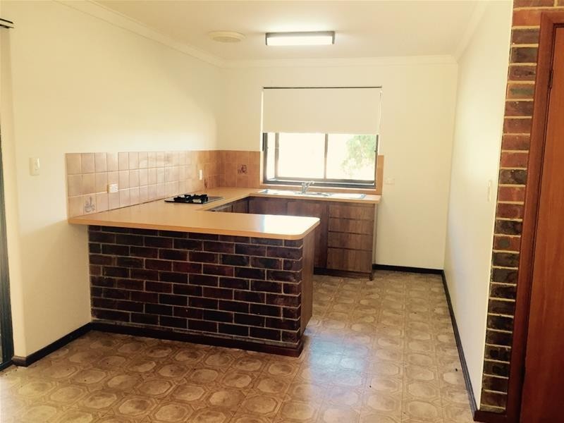 63 Bradford Street, Waroona WA 6215