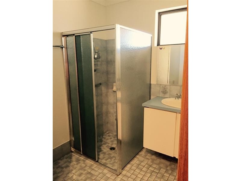 63 Bradford Street, Waroona WA 6215