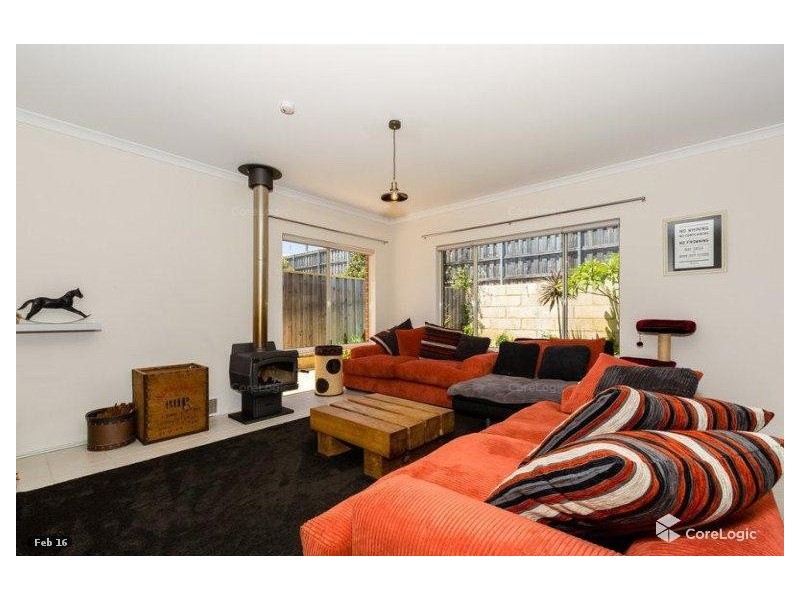 11 Cordia Way, Halls Head WA 6210