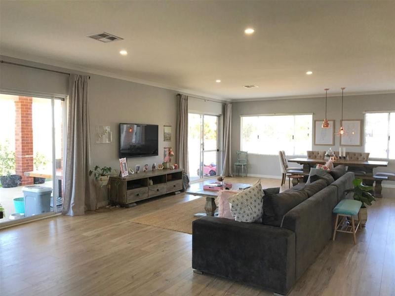 1 Ryecroft Vista, Waroona WA 6215