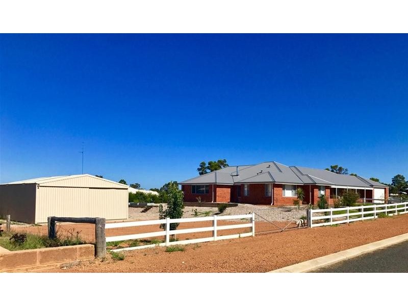 1 Ryecroft Vista, Waroona WA 6215