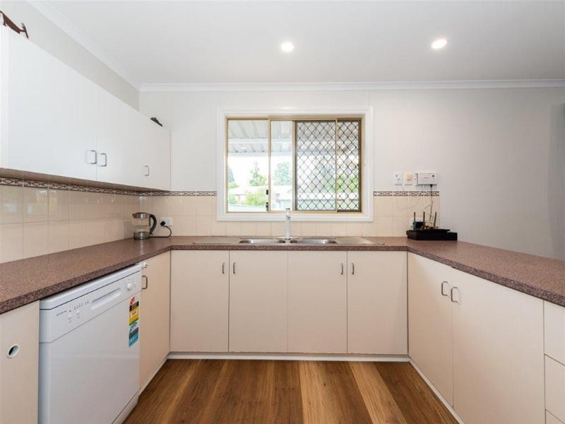 6 Dowsett Street, Wandering WA 6308