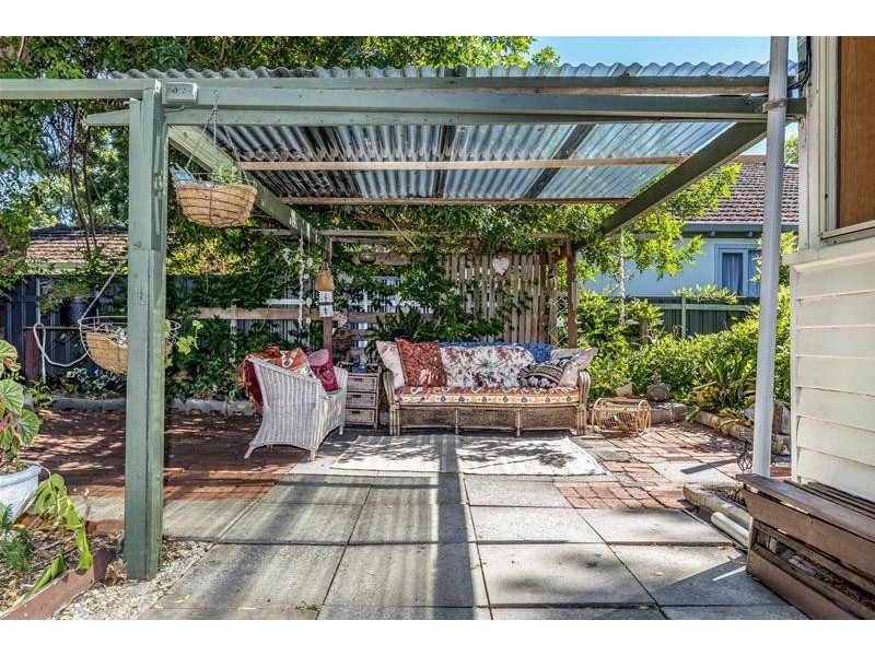 9 Congdon Avenue, Pinjarra WA 6208