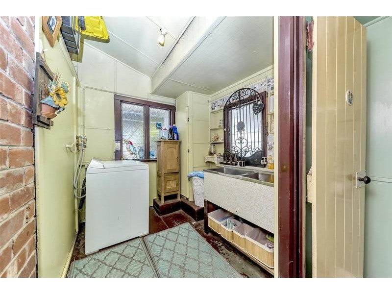 9 Congdon Avenue, Pinjarra WA 6208