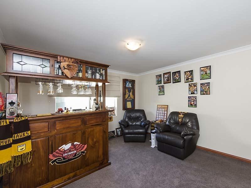 2 Holloway Turn, Ravenswood WA 6208