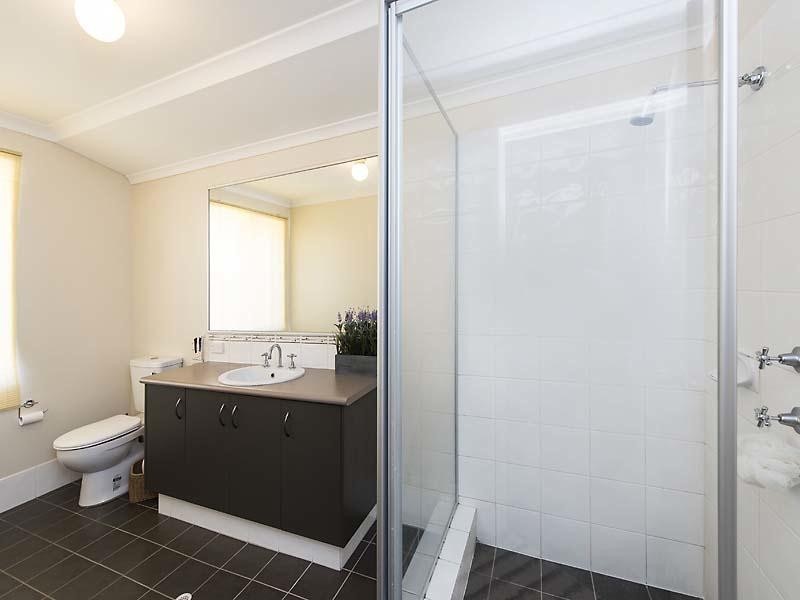 2 Holloway Turn, Ravenswood WA 6208