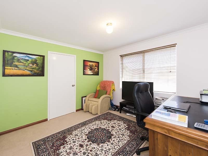2 Holloway Turn, Ravenswood WA 6208