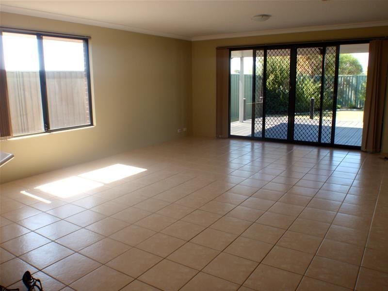 48 Bibbulmun Meander, Ravenswood WA 6208