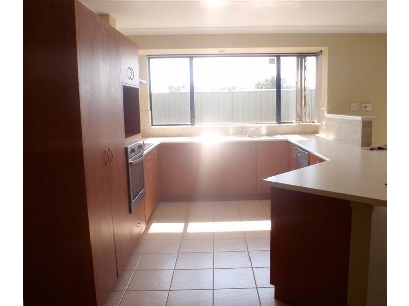 48 Bibbulmun Meander, Ravenswood WA 6208