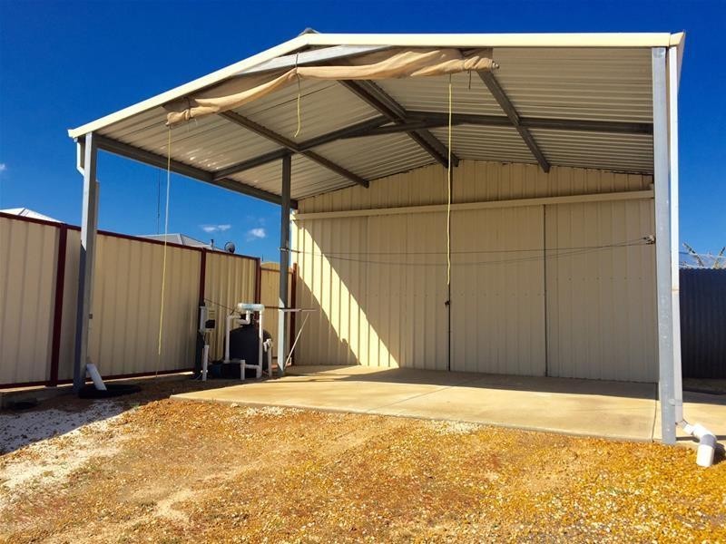 13 McKay Avenue, Waroona WA 6215