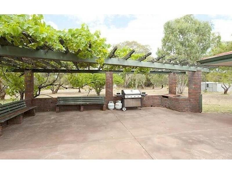 30 Tuckey Street, Pinjarra WA 6208