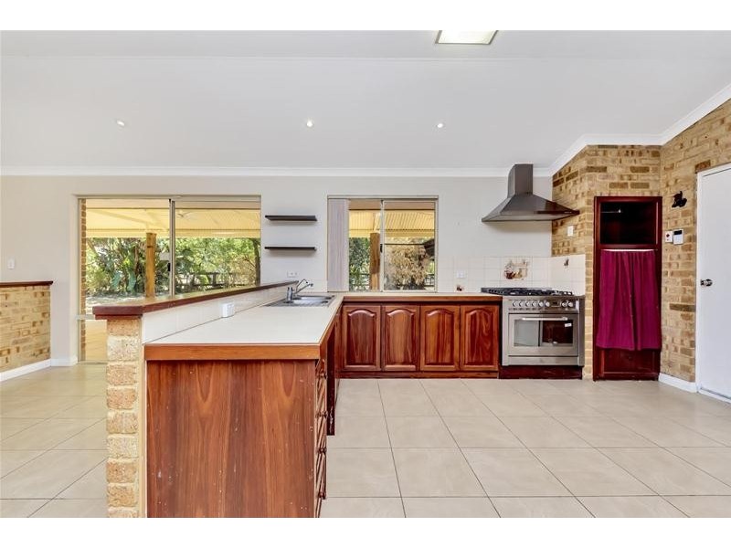 8 Cheyne Court, Pinjarra WA 6208