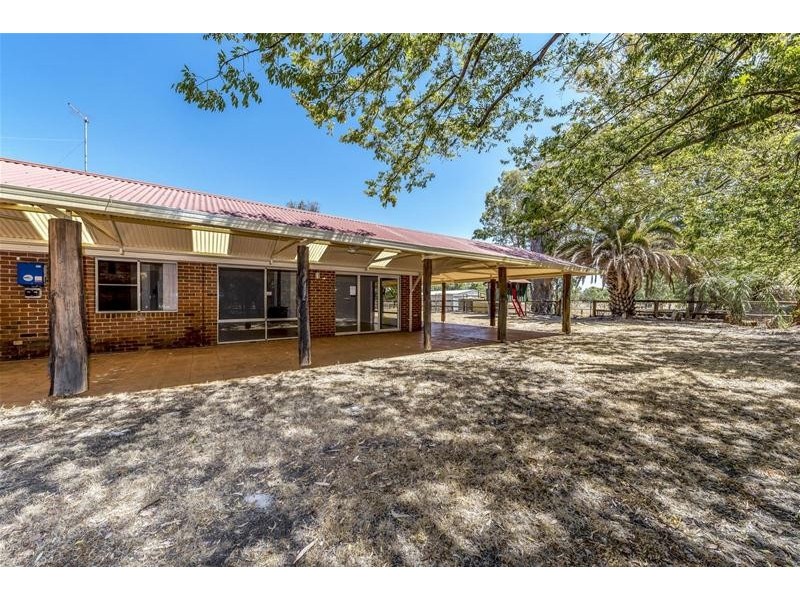 8 Cheyne Court, Pinjarra WA 6208