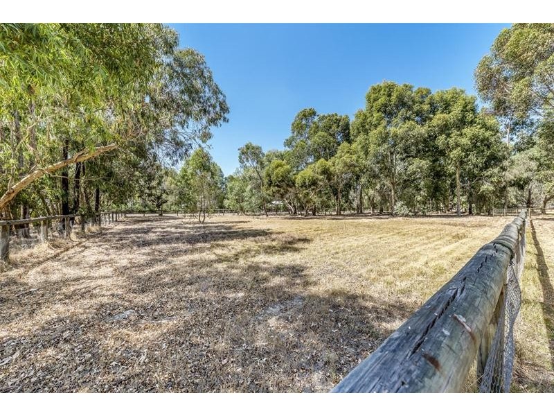 8 Cheyne Court, Pinjarra WA 6208