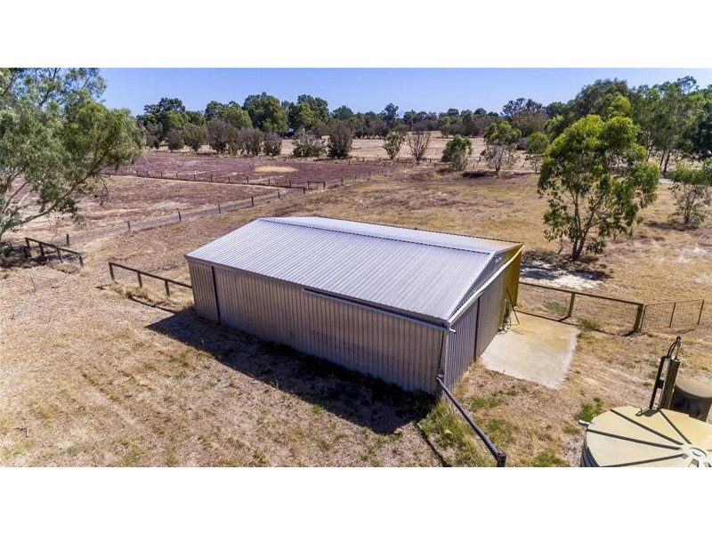 8 Cheyne Court, Pinjarra WA 6208