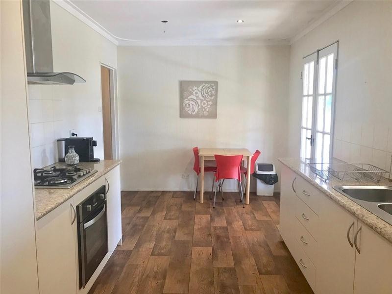 5 Goodenia Place, Pinjarra WA 6208