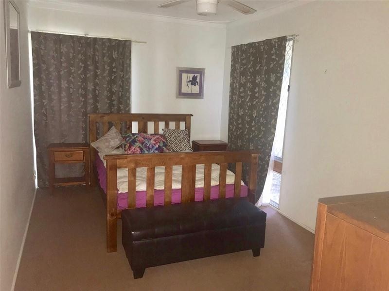 5 Goodenia Place, Pinjarra WA 6208