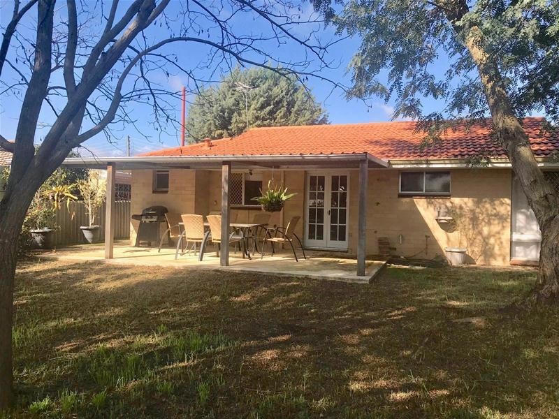 5 Goodenia Place, Pinjarra WA 6208