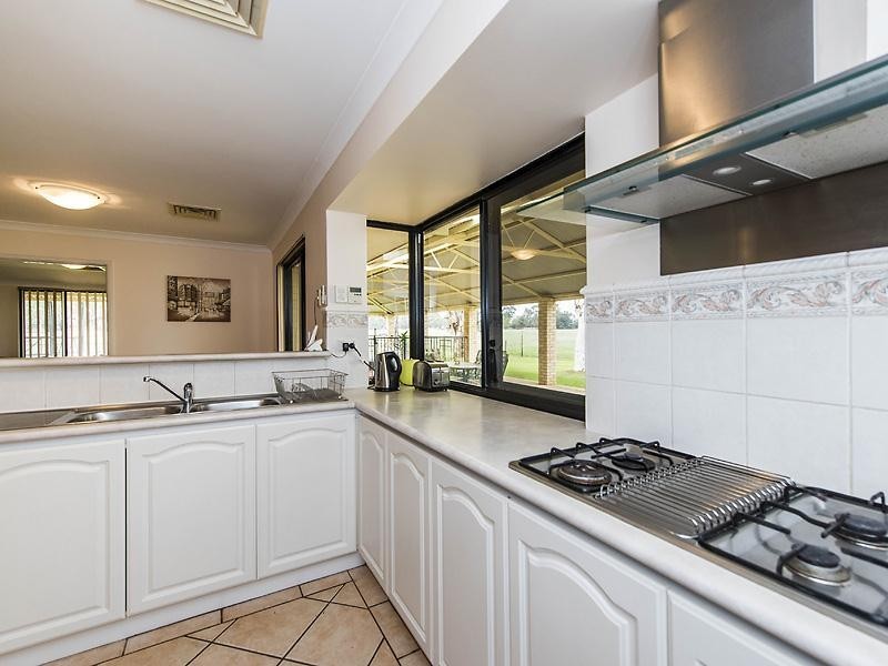 72 Cheyne Court, Pinjarra WA 6208