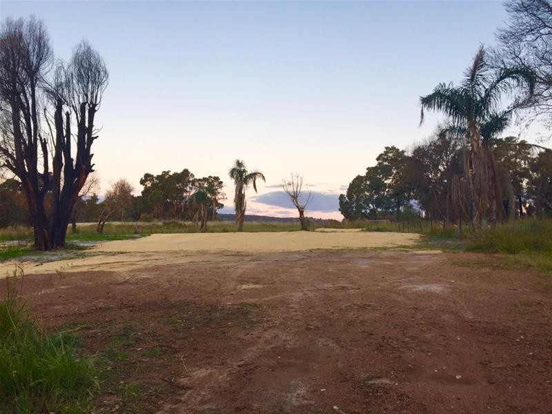 36 Barrington Knight Road, Yarloop WA 6218