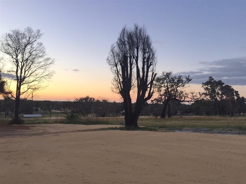 36 Barrington Knight Road, Yarloop WA 6218