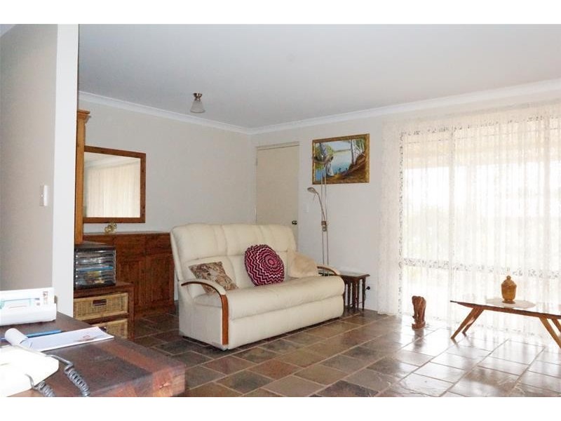 6/14 Thatcher Street, Waroona WA 6215