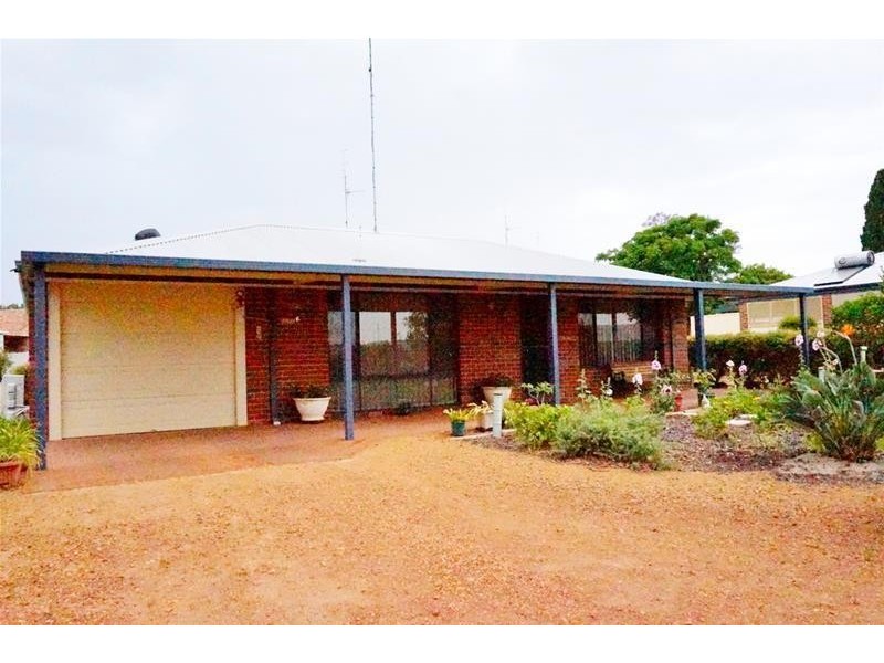 6/14 Thatcher Street, Waroona WA 6215