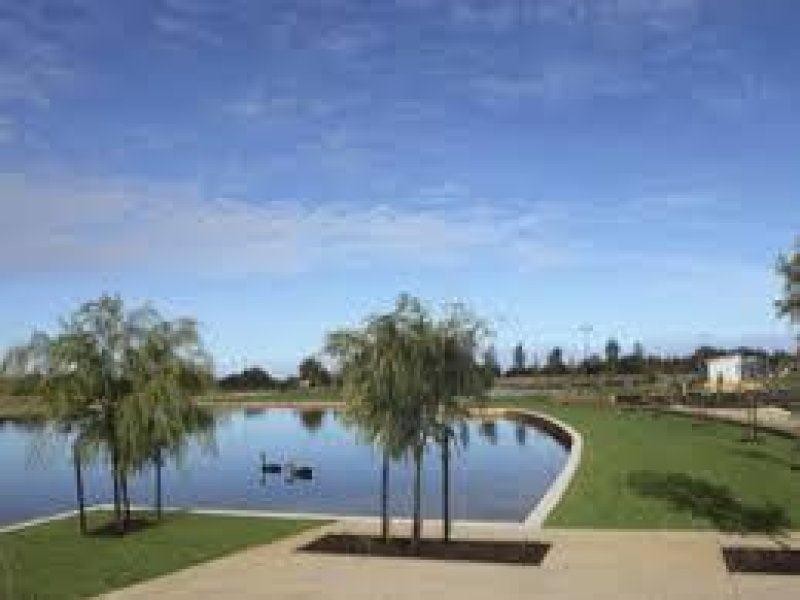 11 Fenians Pass, South Yunderup WA 6208