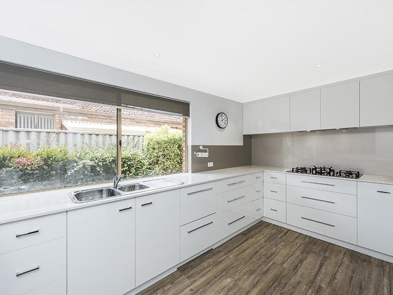 22 Willow Gardens, South Yunderup WA 6208