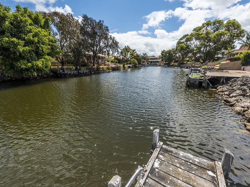22 Willow Gardens, South Yunderup WA 6208